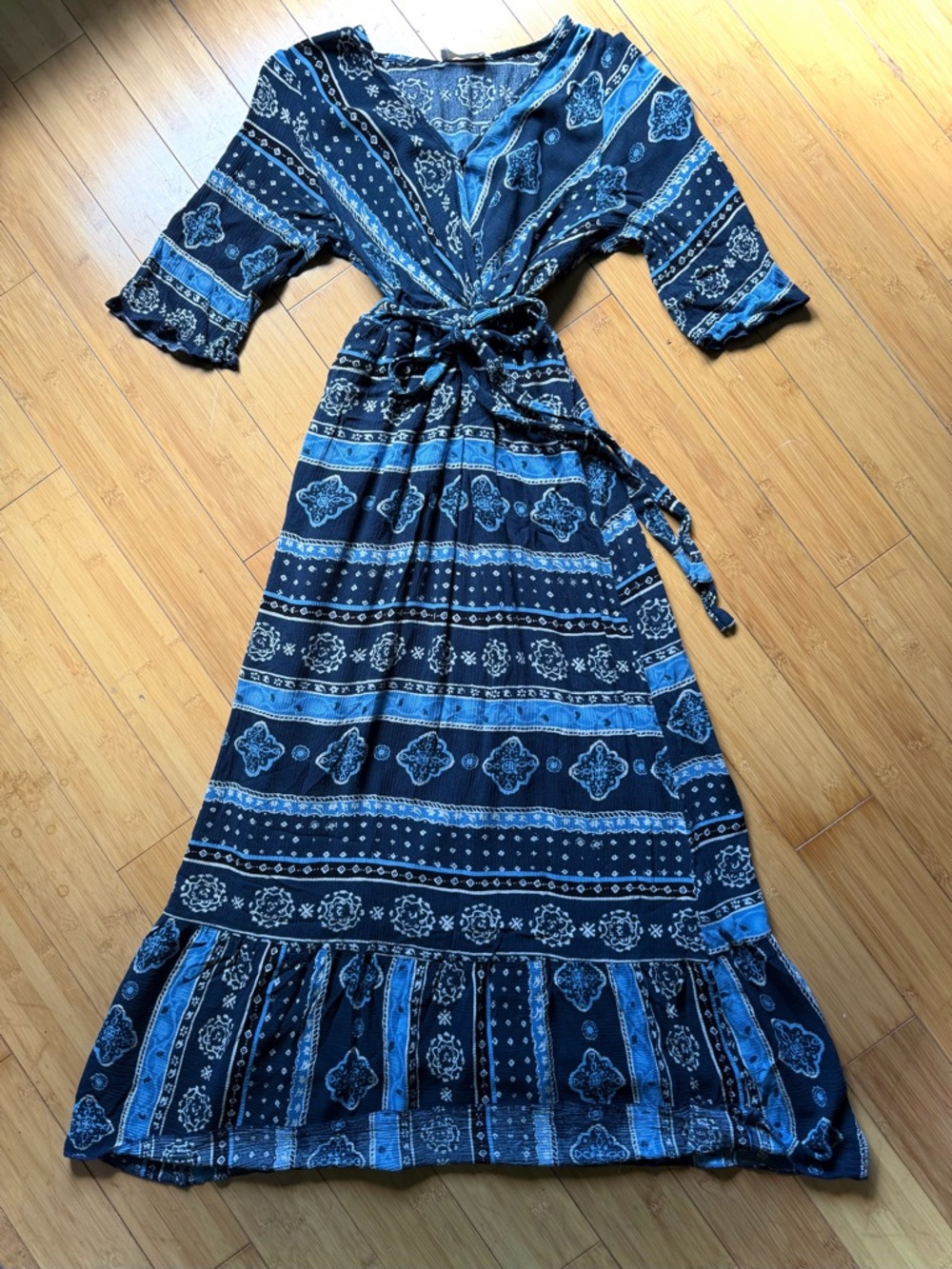 Orange Creek Indigo Boho Wrap Dress Blue Bandana Print Lightweight Tie Waist - Picture 2 of 8